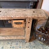 Carpenter's workbench