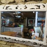 Beveled mirror frame in painted wood 66x95cm