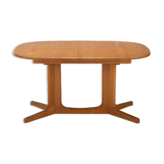 Vintage extendable dining table in beech wood