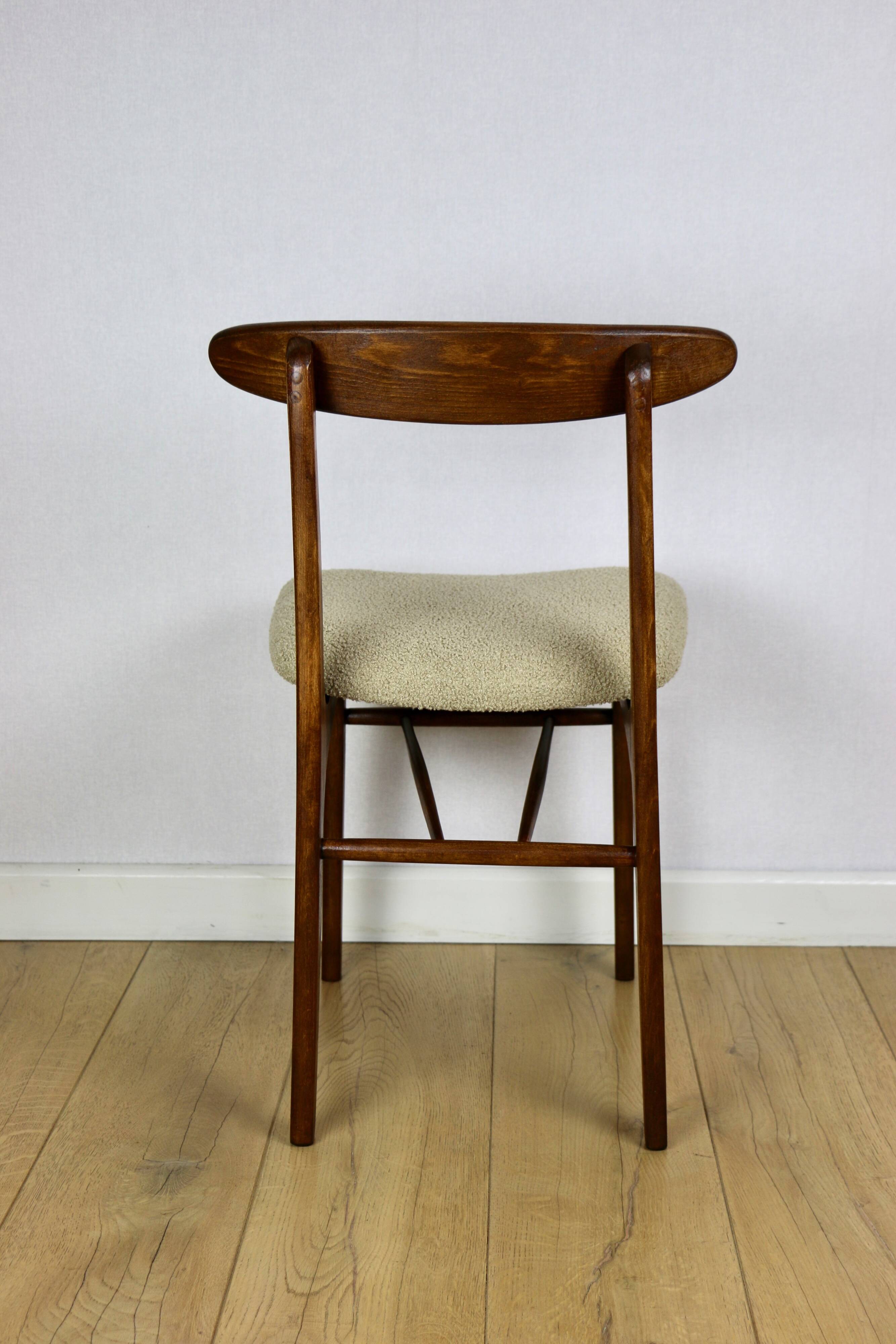 Chaises vintage Hałas beige bouclé - lot de 3