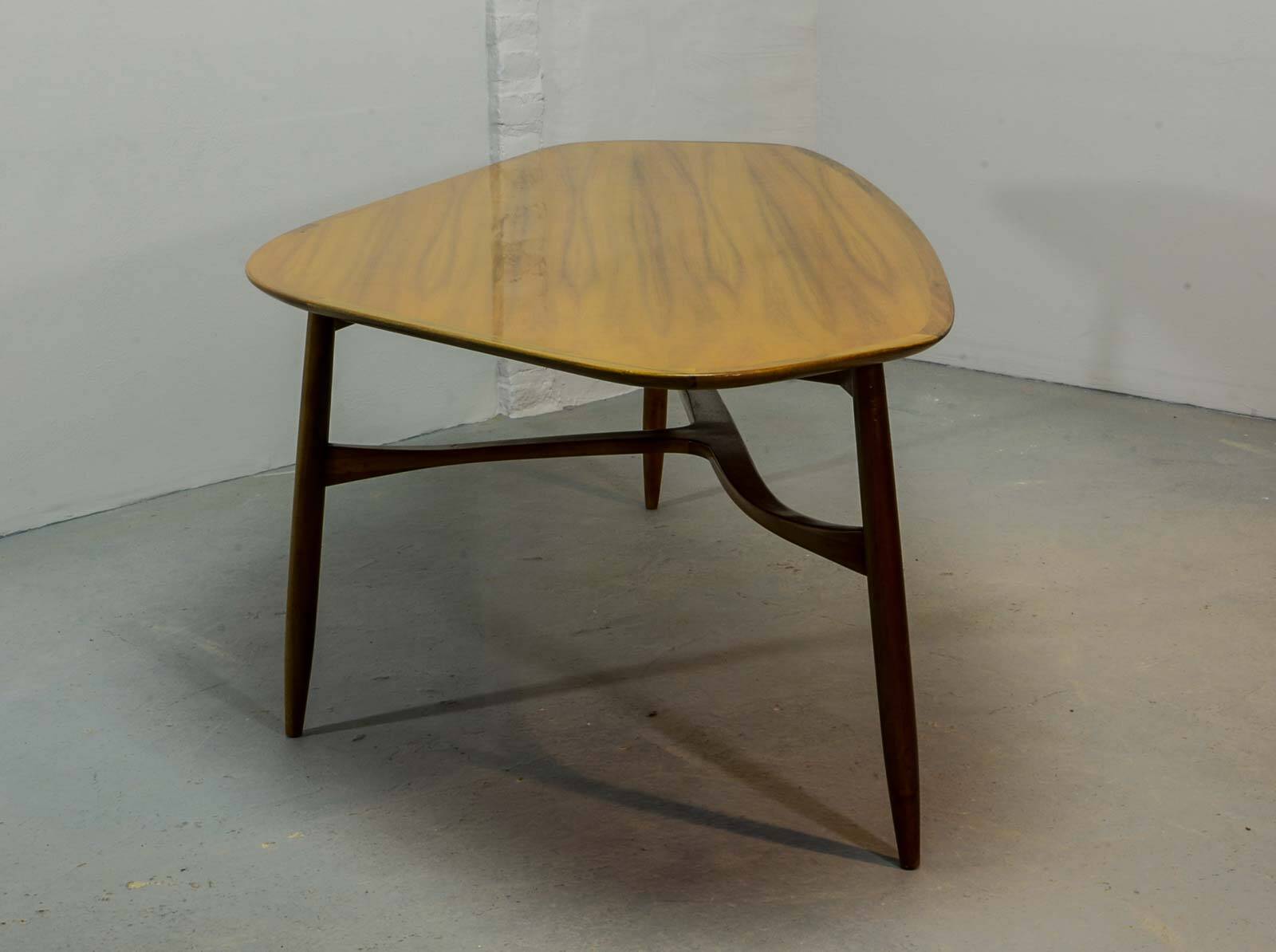 Table basse en forme de rein laquée de forme libre Svante Skogh, Suède, années 1960