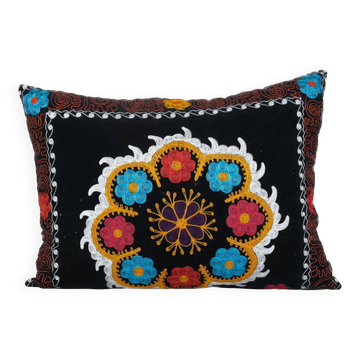 Vintage embroidered cushion cover 46x64 cm