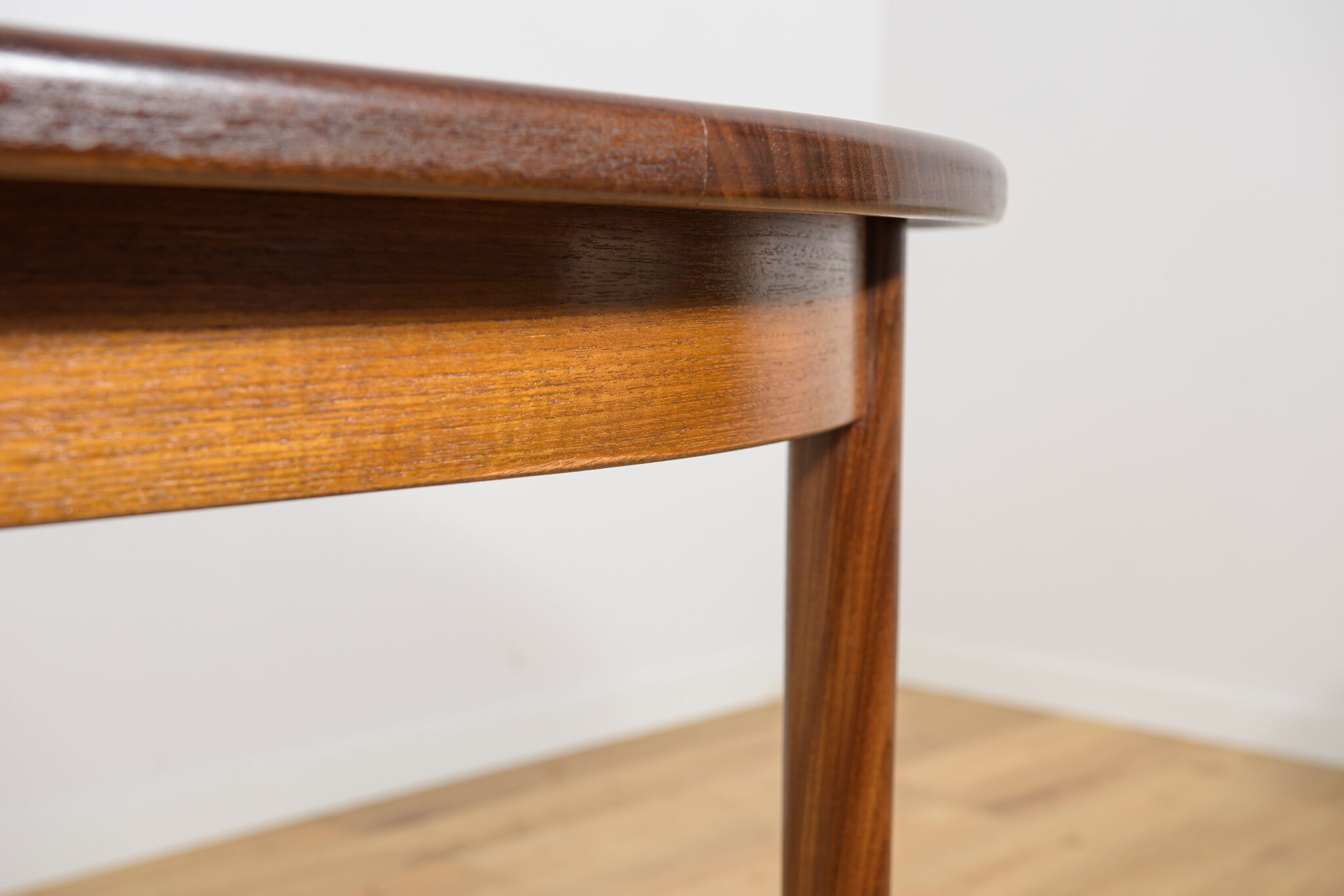 Mid-Century Oval Teak Extending Dining Table from G-Plan, United Kingdom, 1960s