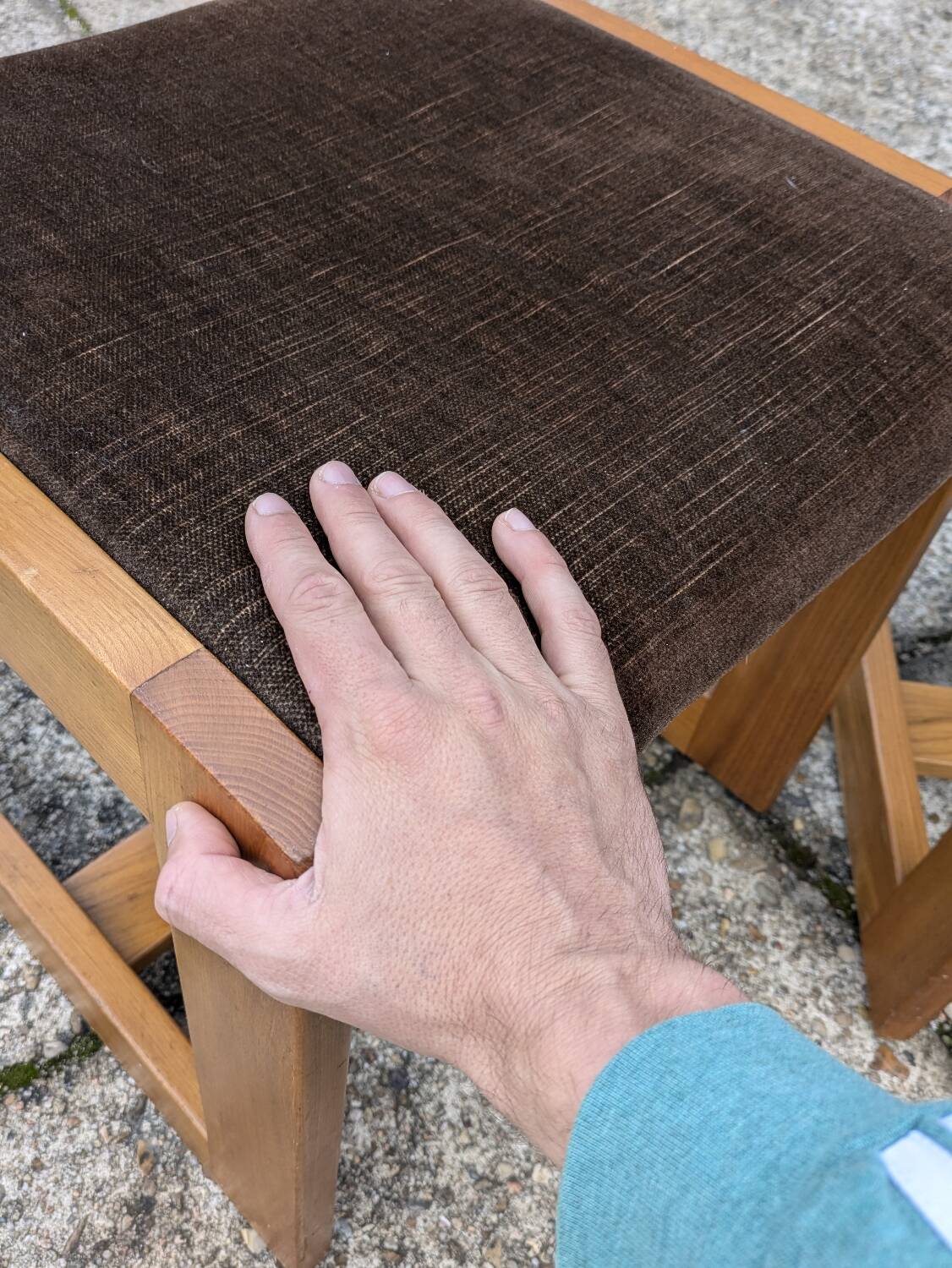 Pair of Maison Regain Elm Sled Chairs, Vintage 1960s