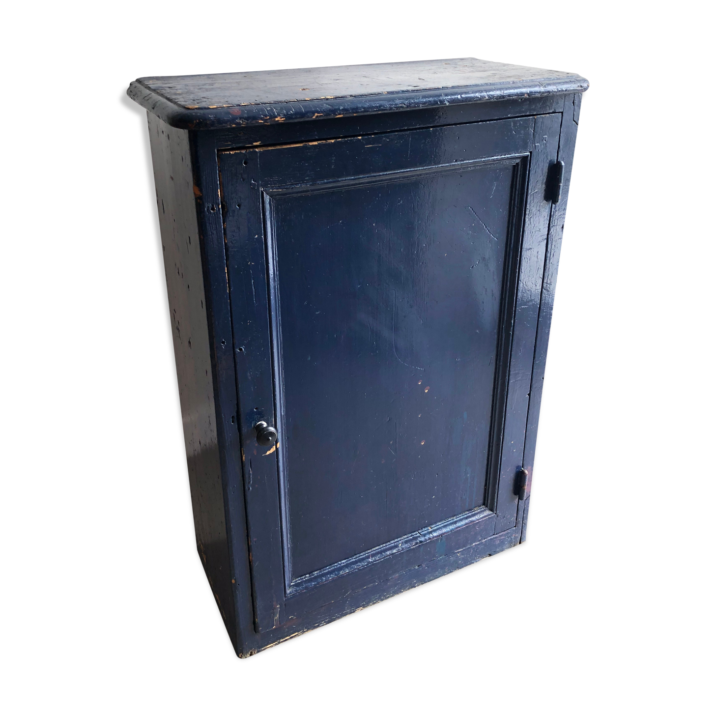 Patinated confectionery buffet