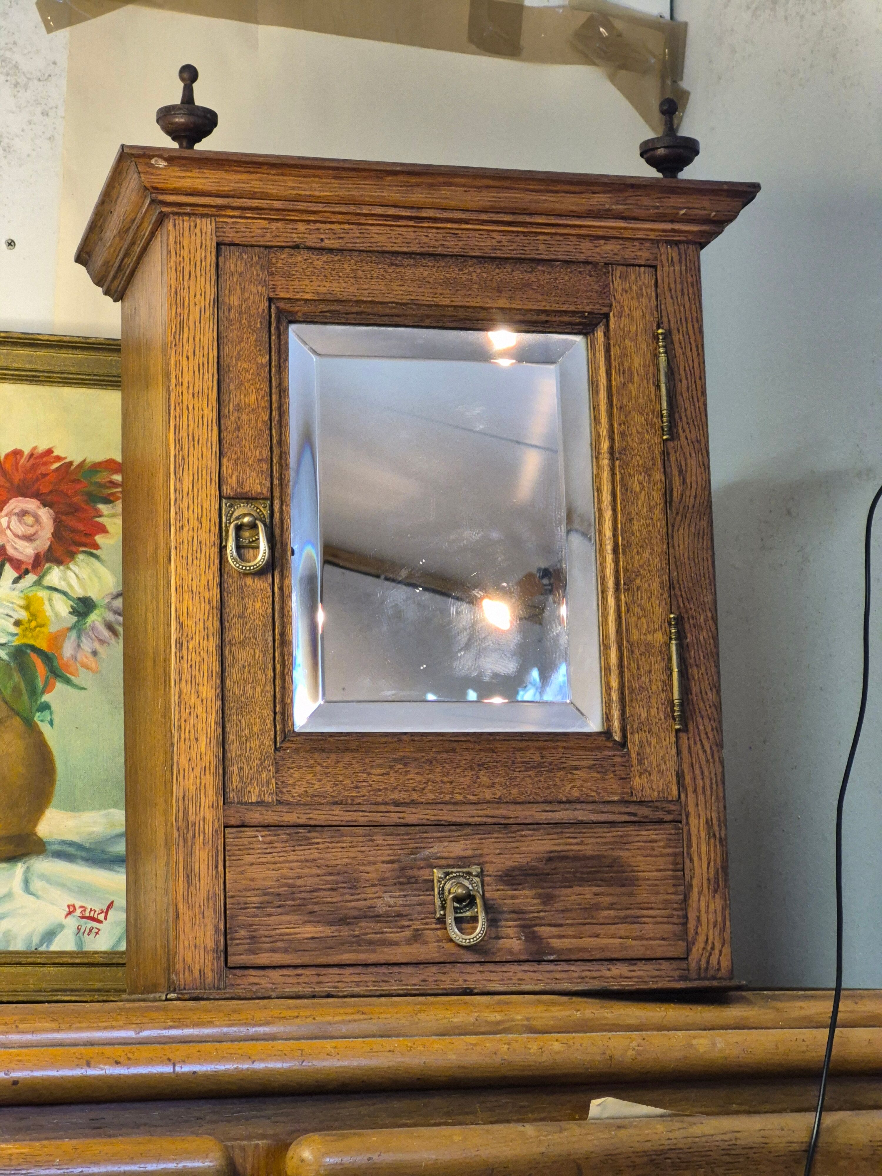 Armoire pharmacie murale