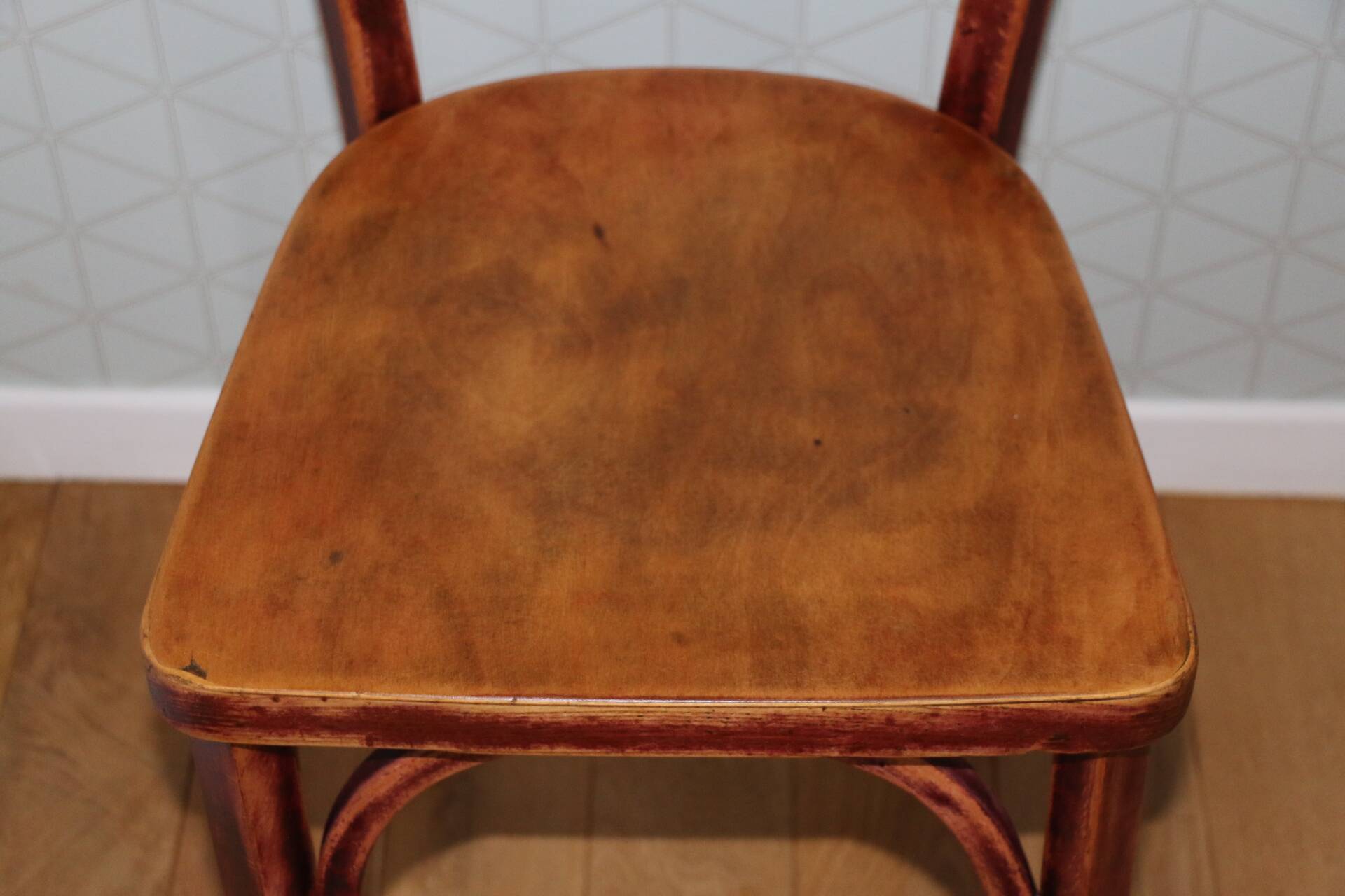 Chaise baumann n°18 hêtre foncé