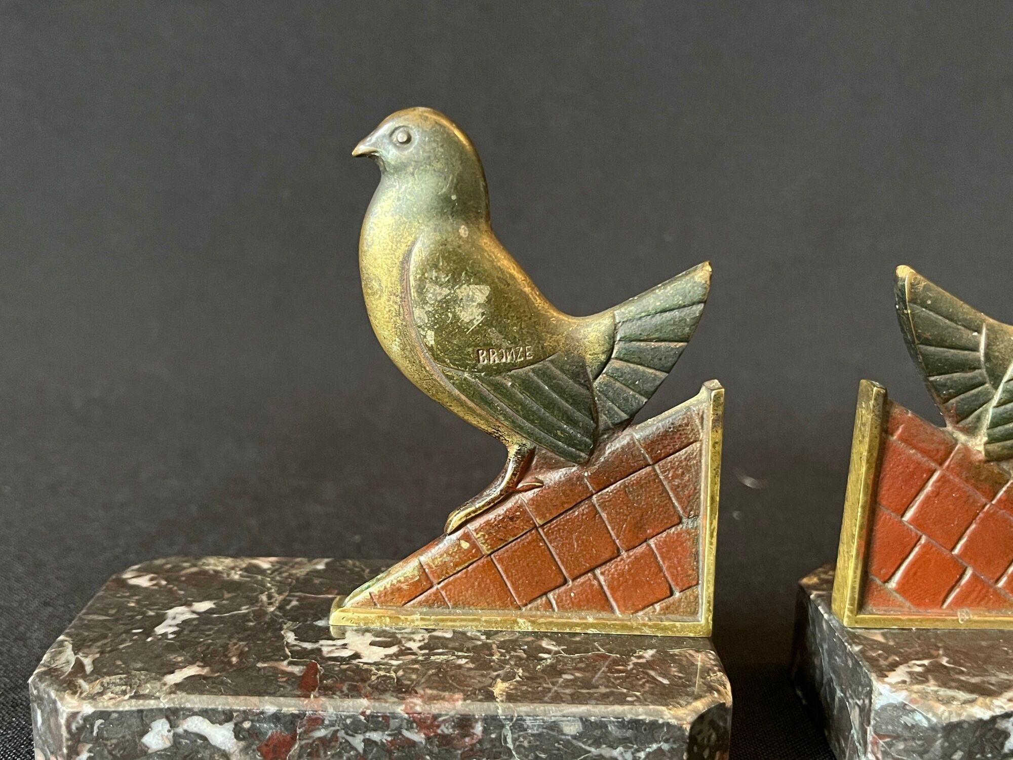 Pair of art deco bronze bookends pigeons dove marble