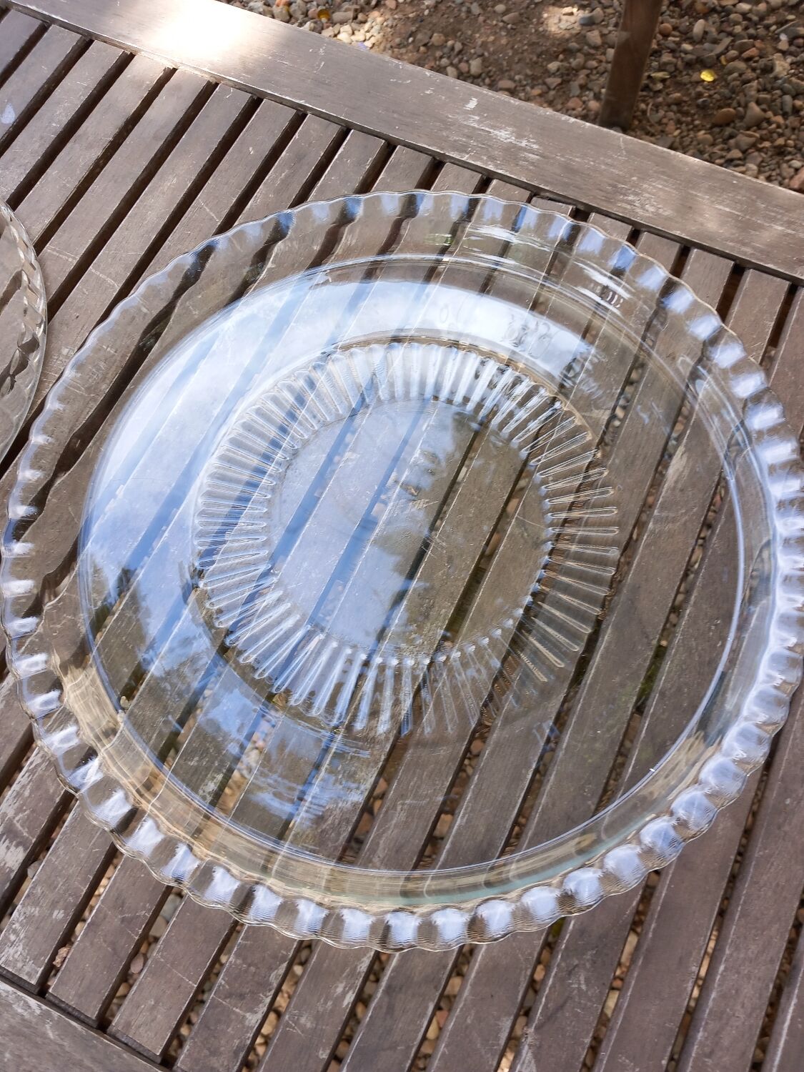 Glass dish and bell
