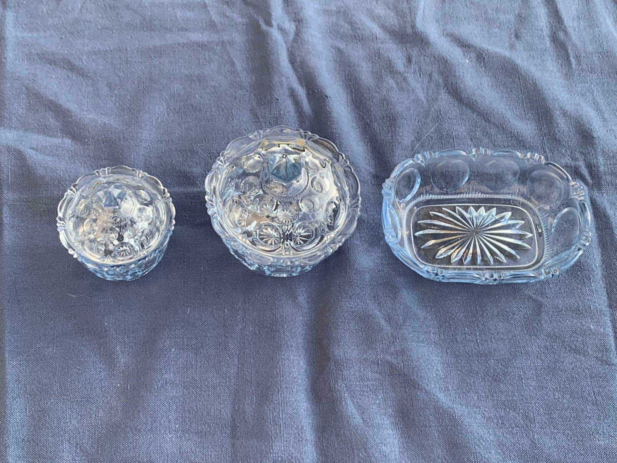 Lot consisting of 3 glassware, lavender blue, two jars with lids and a pocket emptier, vintage
