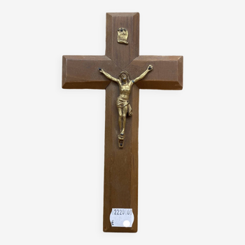 Petit crucifix en bois