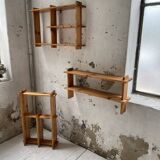 Trio d'étagères constructivistes en pin style Regain