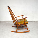 Rocking English Windsor 1950