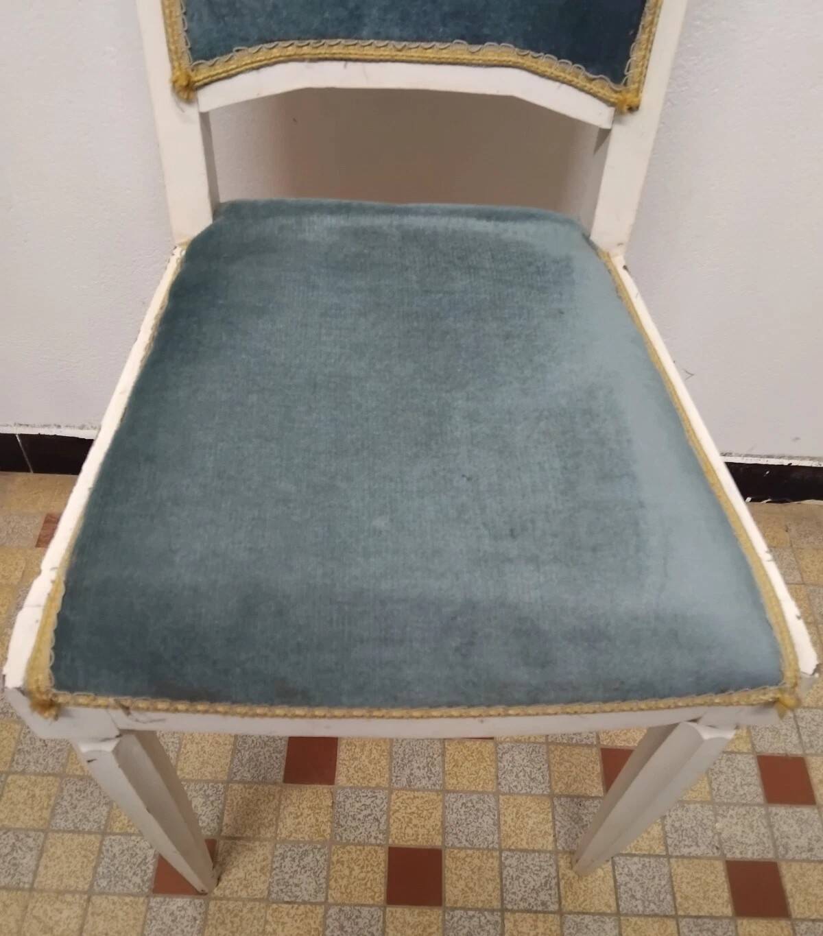 Chaise Style Louis XVI En bois Et Velours Bleu