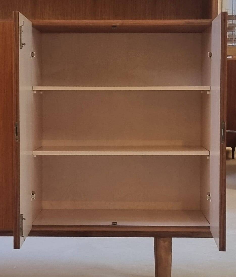 Armoire du milieu du siècle
