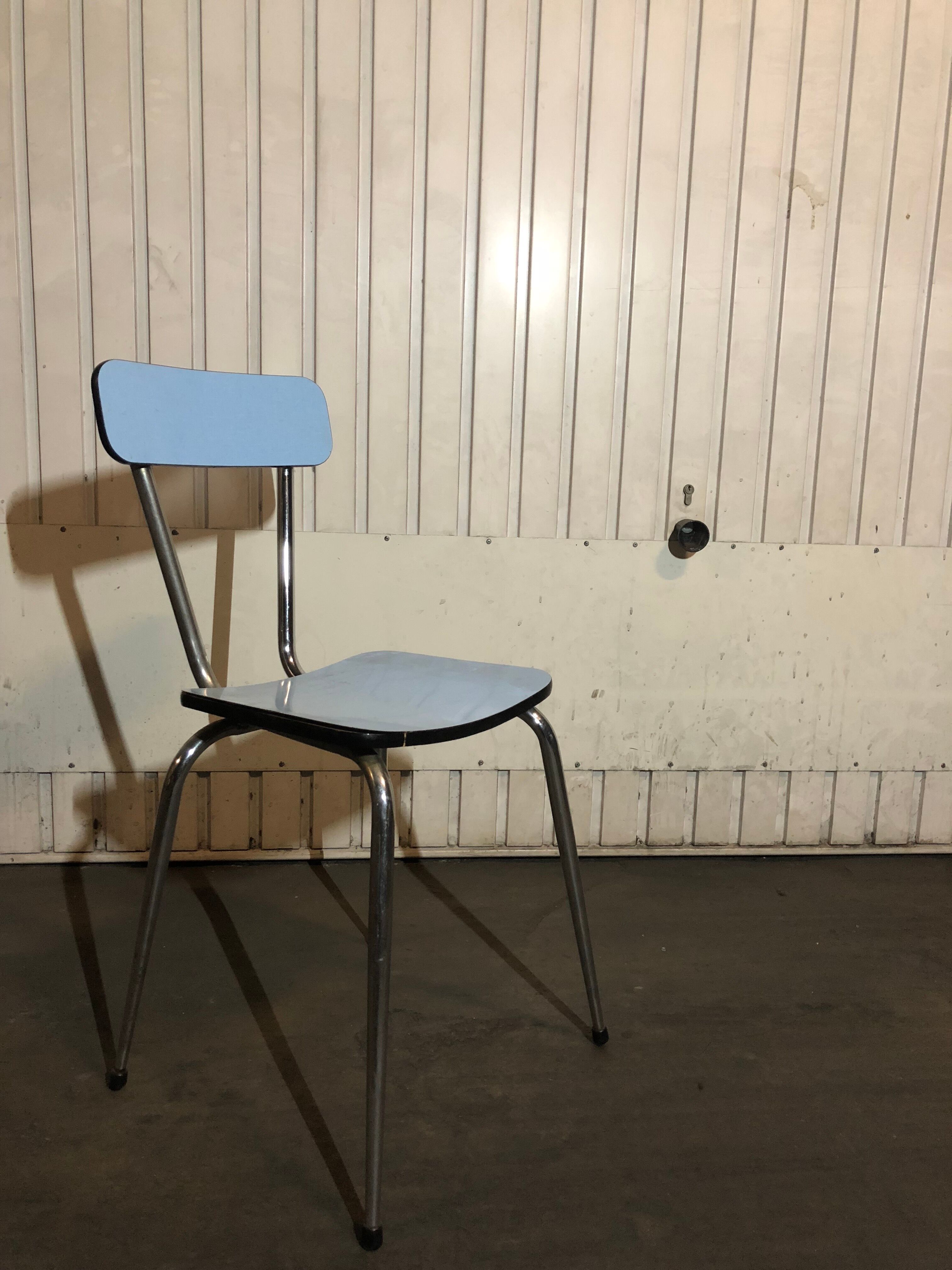 Lot chairs + blue formica stool