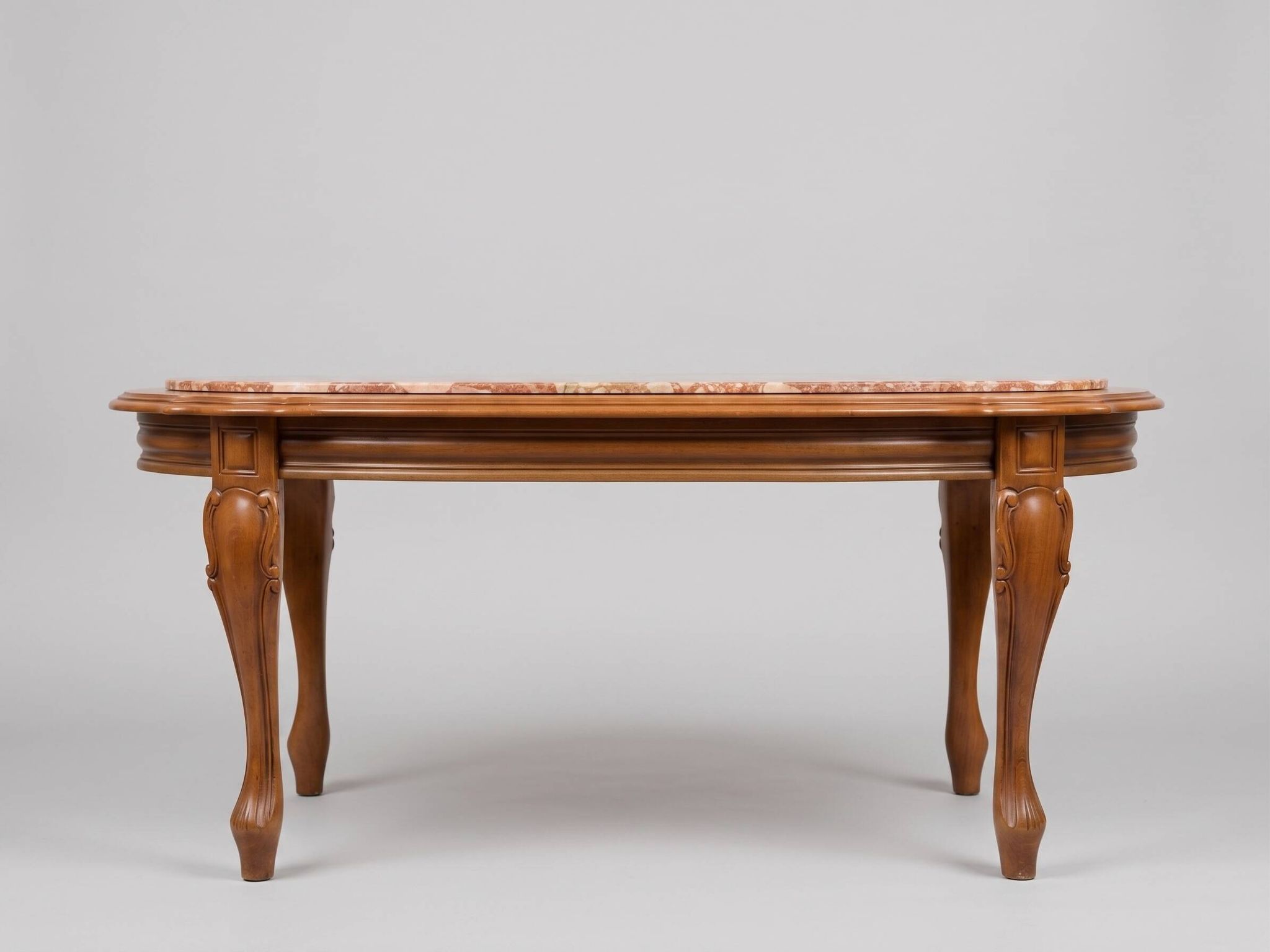 Table basse dessus pierre