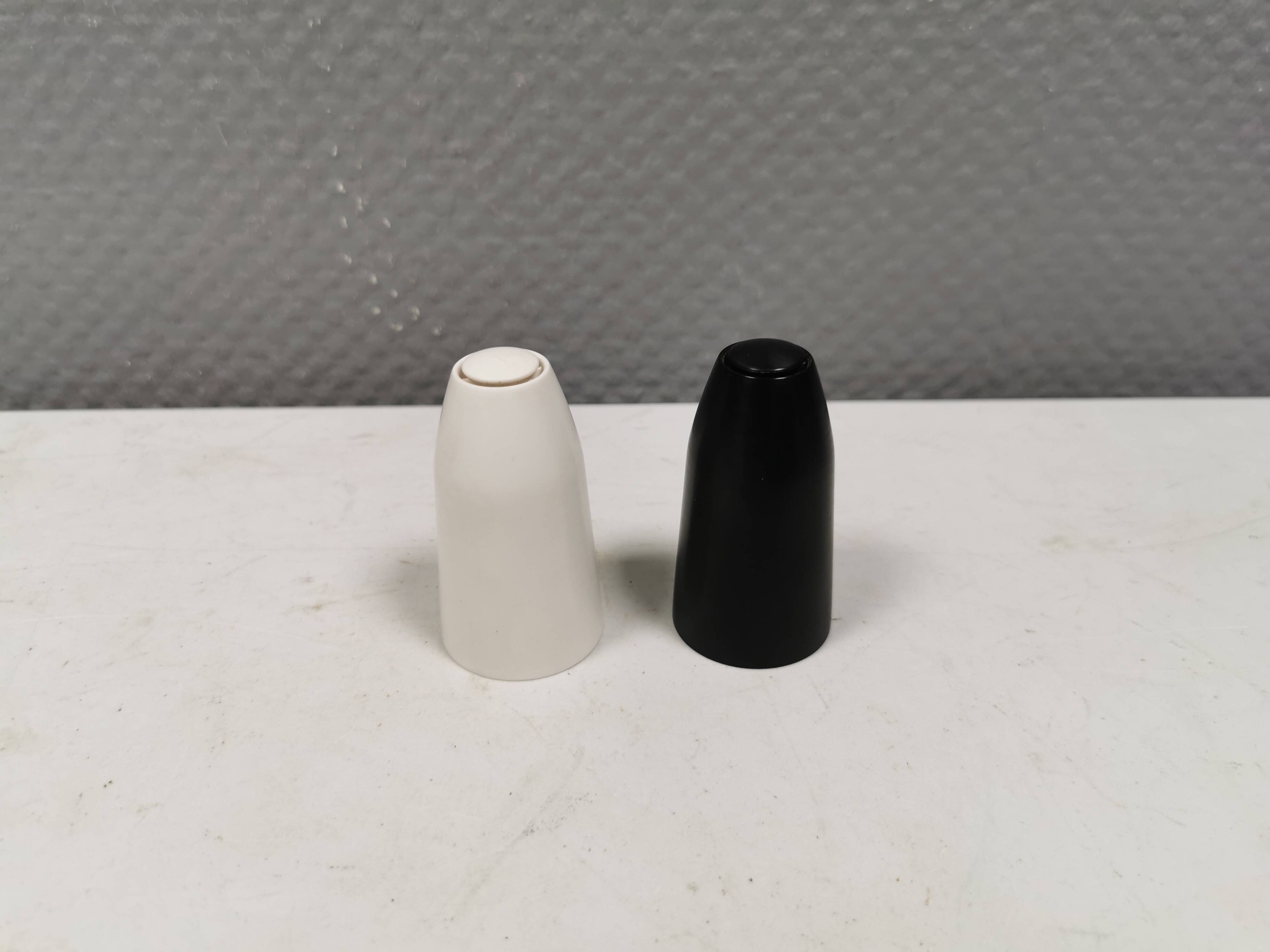 Stylish design gourmet salt and pepper shaker Set 1980s Denmark.