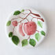 4 vintage plates in slurry fruit decoration