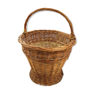 Wicker basket