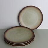 Set of 4 flat plates in speckled sandstone