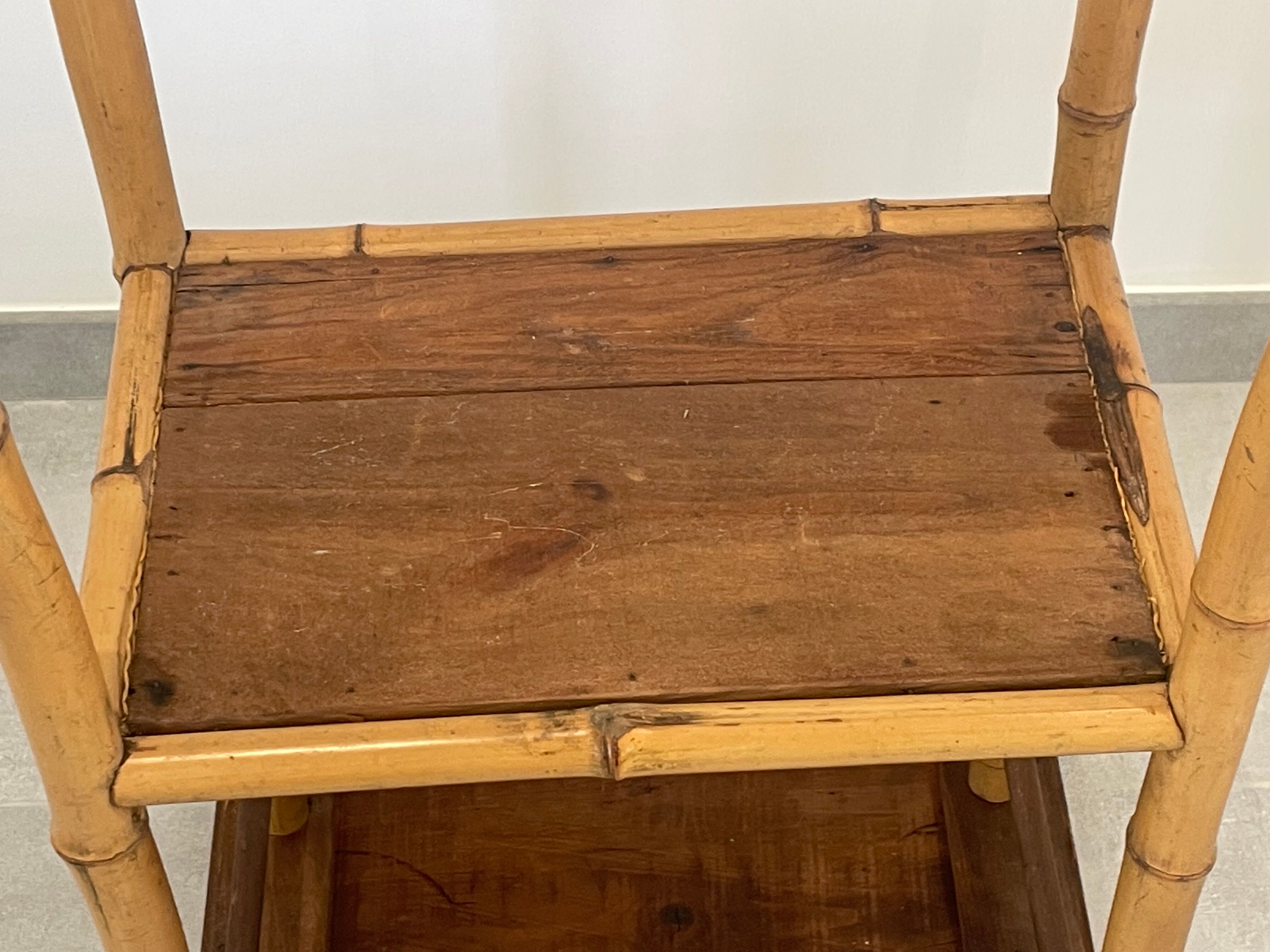 Table d'appoint, desserte en bambou et bois, vintage