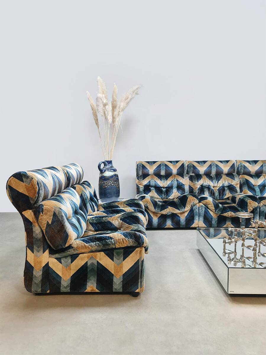 Canapé modulable vintage en velours « Lignes géométriques »