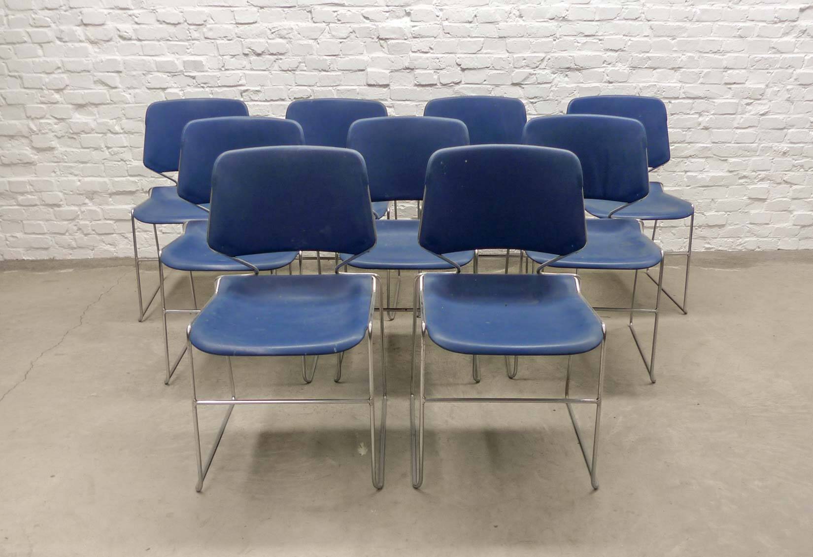 Chaises de salle à manger empilables minimalistes Matrix Krueger par Thomas Tolleson années 70