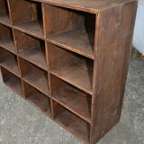 Hanging or laying locker