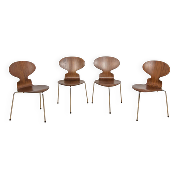 Mid-Century Model 3101 Ant Dining Chairs by Arne Jacobsen for Fritz Hansen, Denmark, 1970s, Set of 4