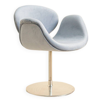 "Little Tulip" baby blue armchair by Pierre Paulin for Artifort 80's