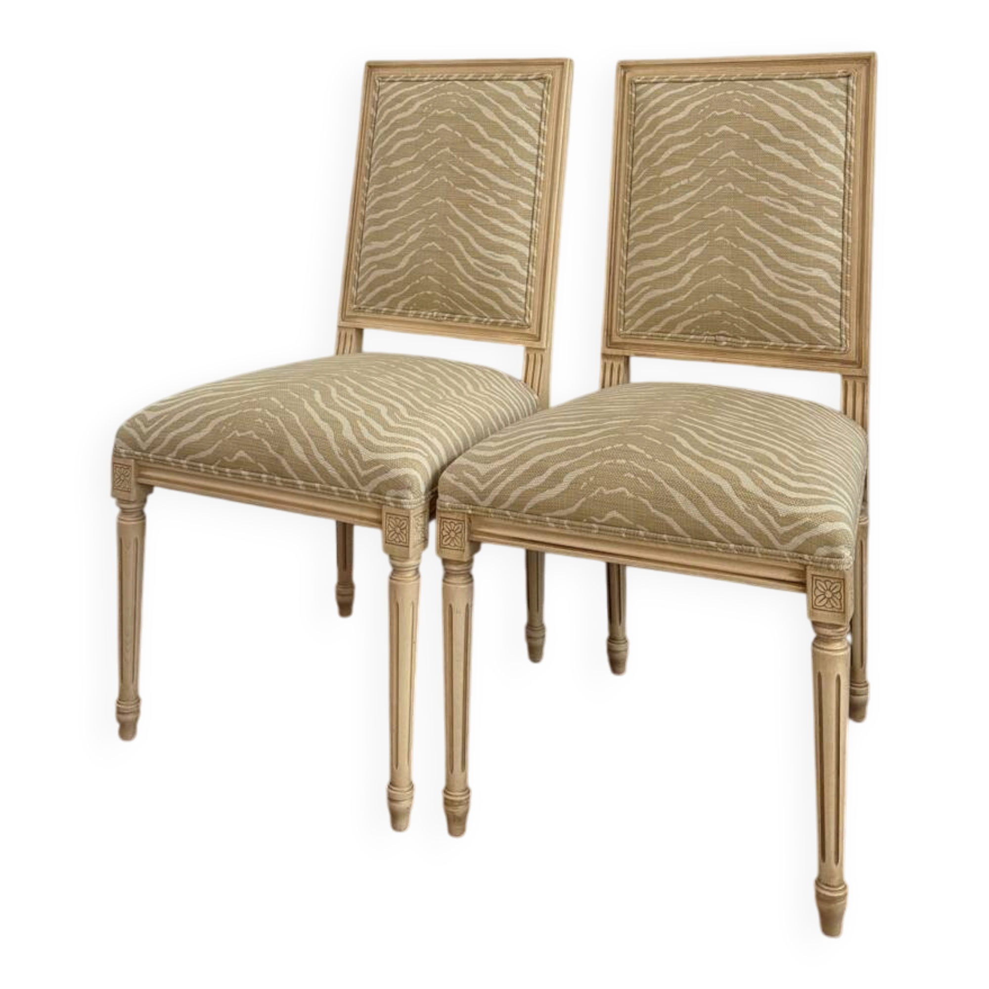 Paire de chaises de style Louis XVI — Ballard Designs — Tissu zèbre sa