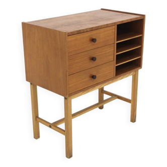 Scandinavian chest of drawers in teak and oak, Sweden, 1960