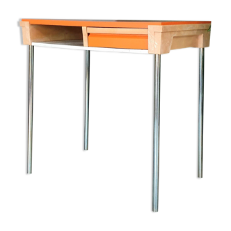 Children's desk