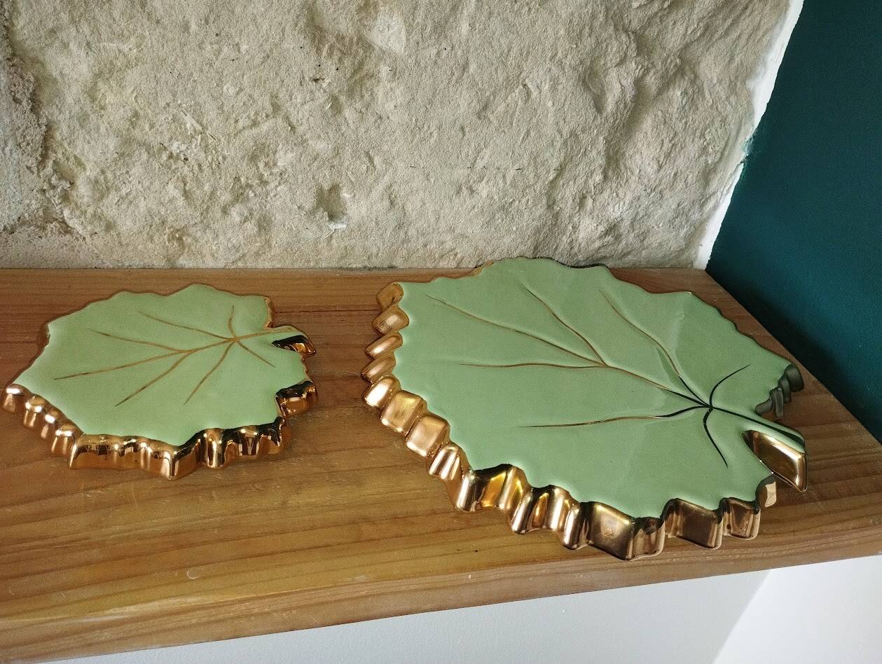 Ceramic trivet and coaster – leaf pattern, year