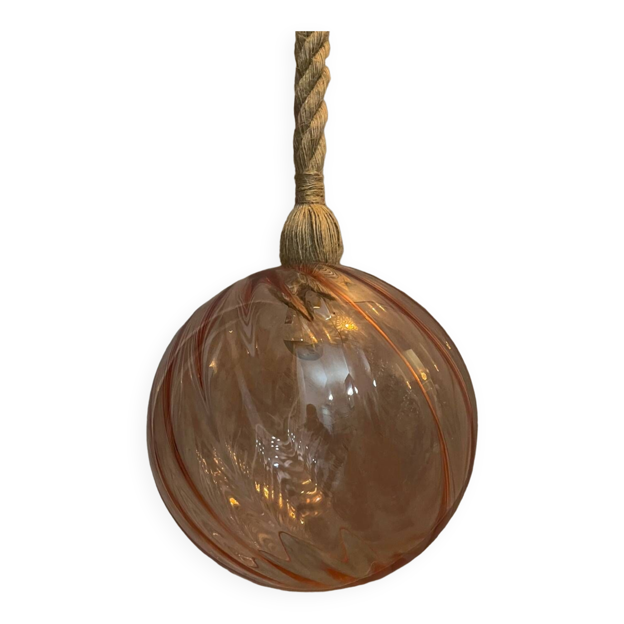 Suspension globe rose pale en verre  à relief avec câble corde