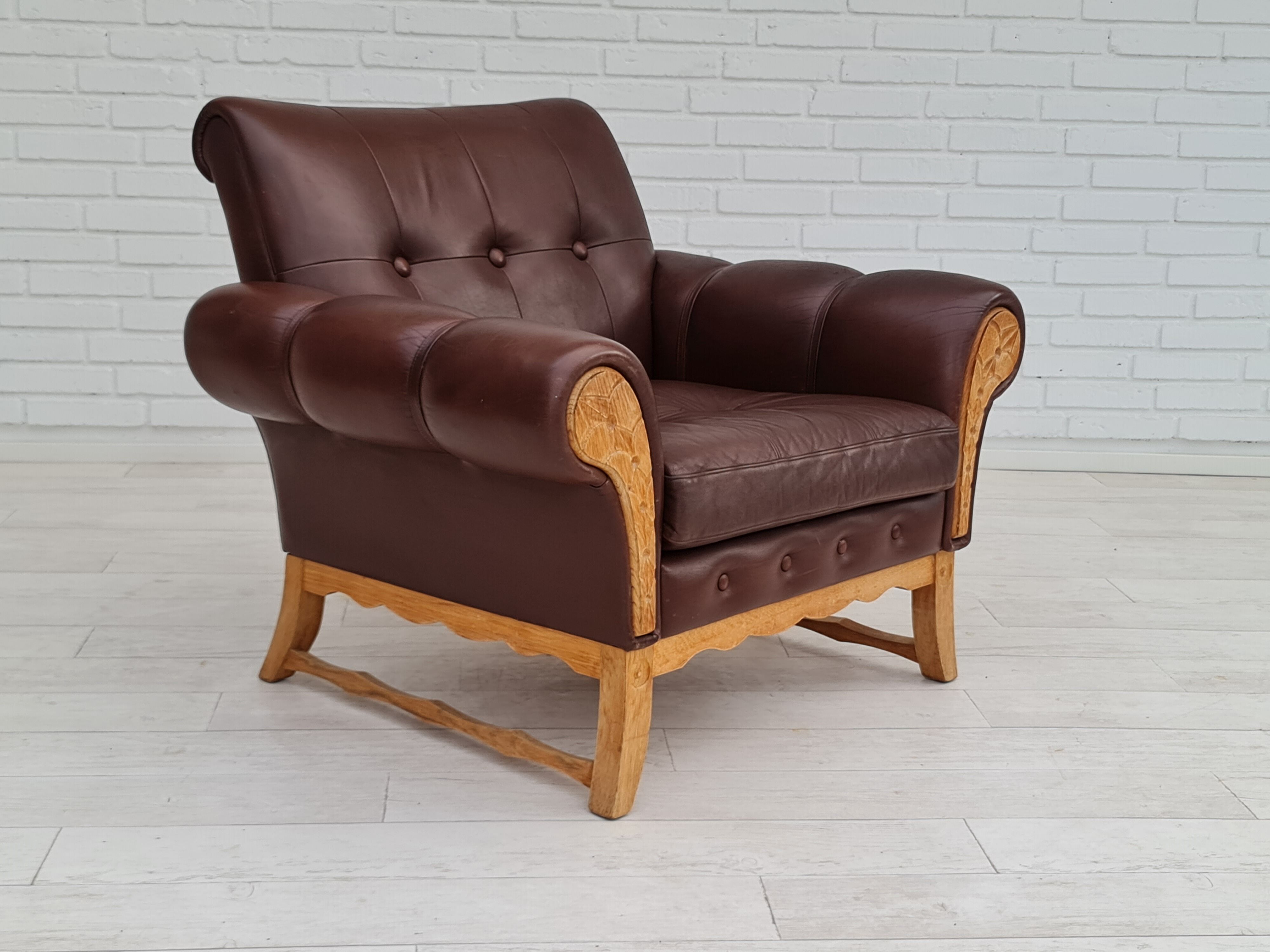 Fauteuil danois vintage, années 1970, cuir, bois de chêne