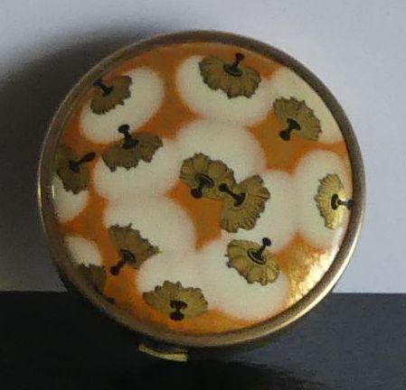 Coty bag powder tray