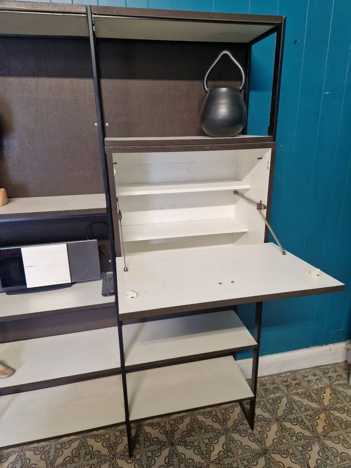 Pierre Guariche modular shelves for Meurop from the 60's
