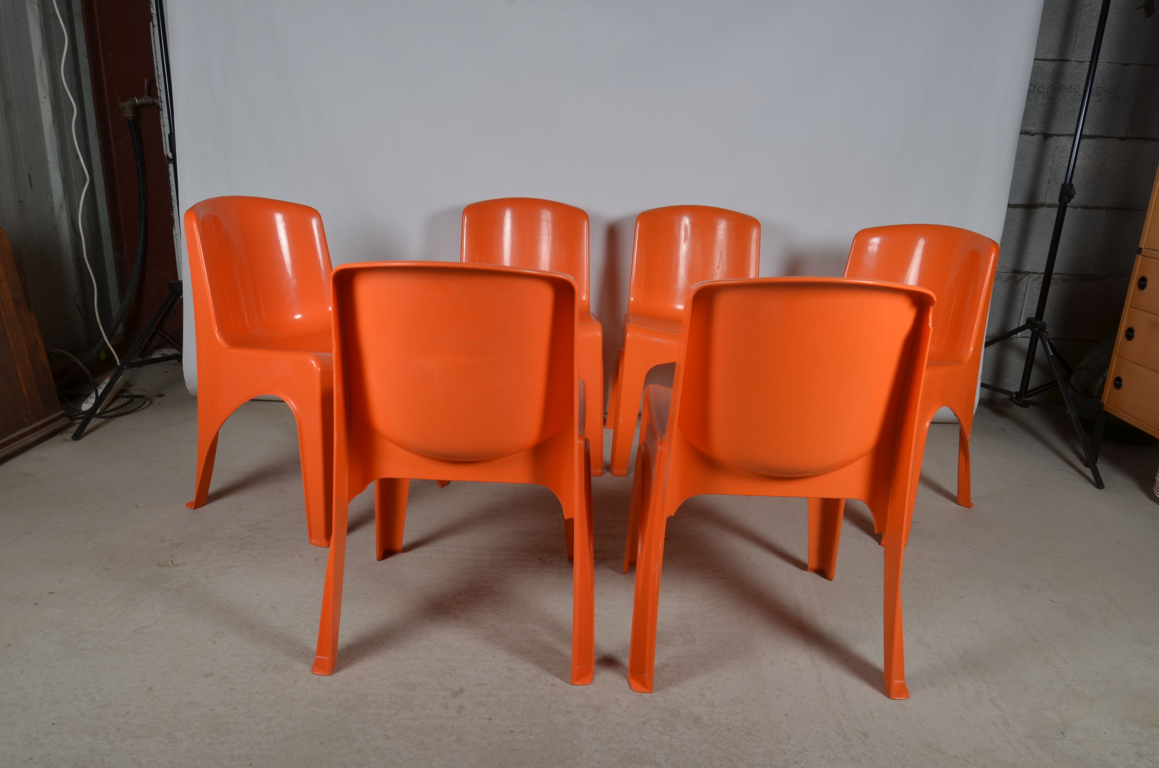 Gilac chairs