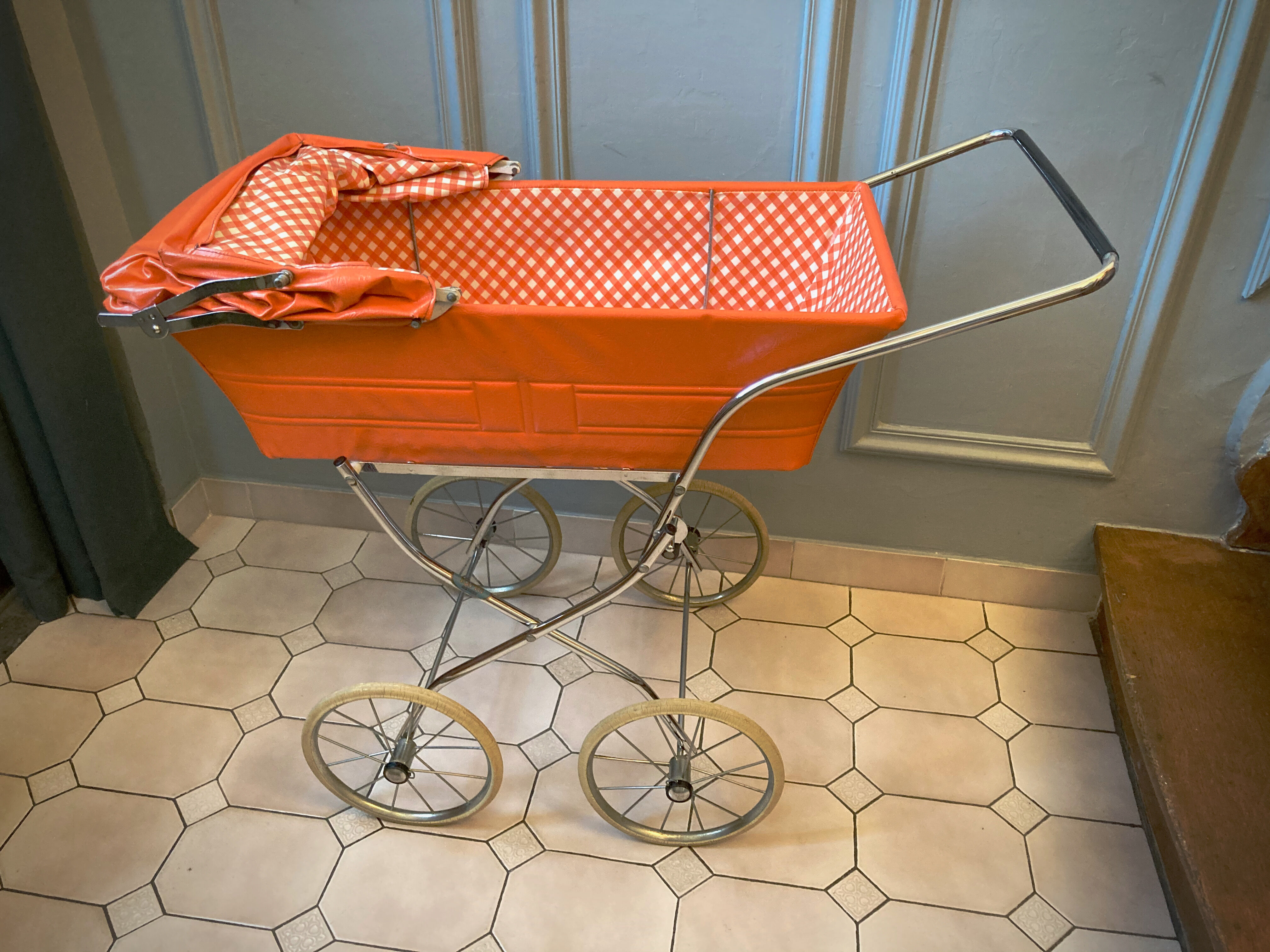 Vintage landau orange and chrome around 1970