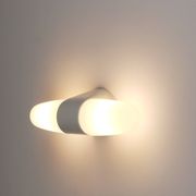 Applique murale double blanche de Wilhelm Wagenfeld, Bauhaus, Allemagne, années 1950.