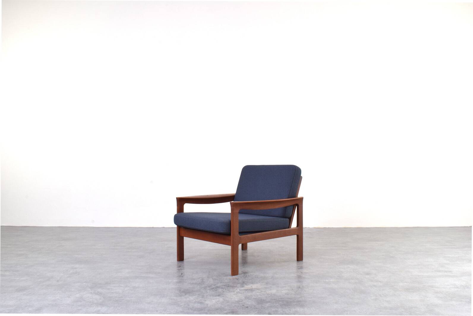 Mid-Century Danish Teak Lounge Chairs by Arne Vodder for Komfort, 1960s, Se