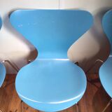 Fritz Hansen "series 7" butterfly chair