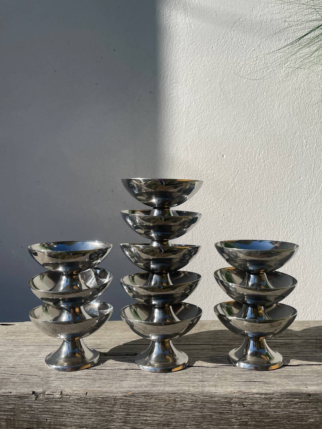 10 stainless steel cups 1970