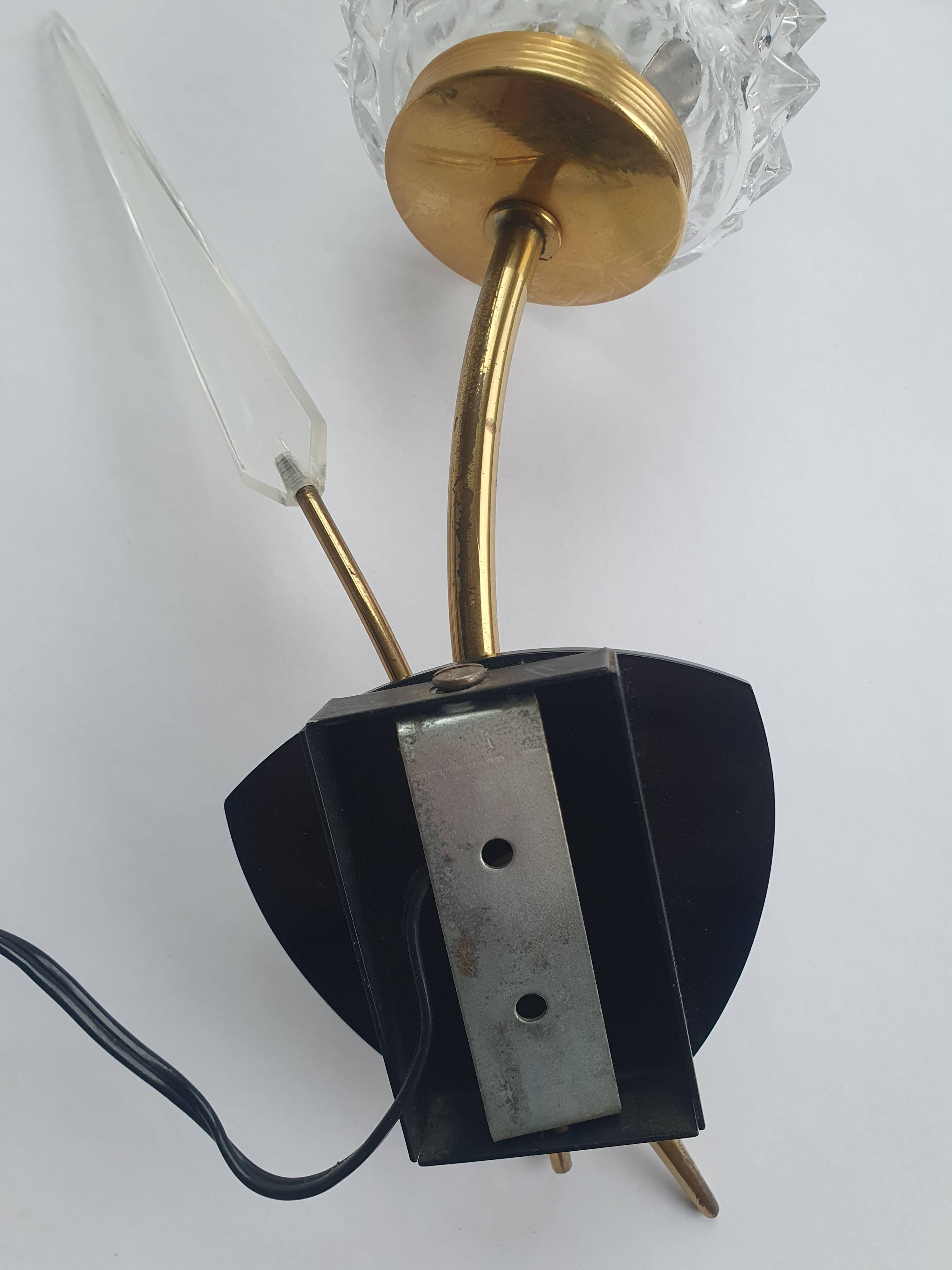 Pair of large gold wall lights with tulip-shaped globes by Arlus