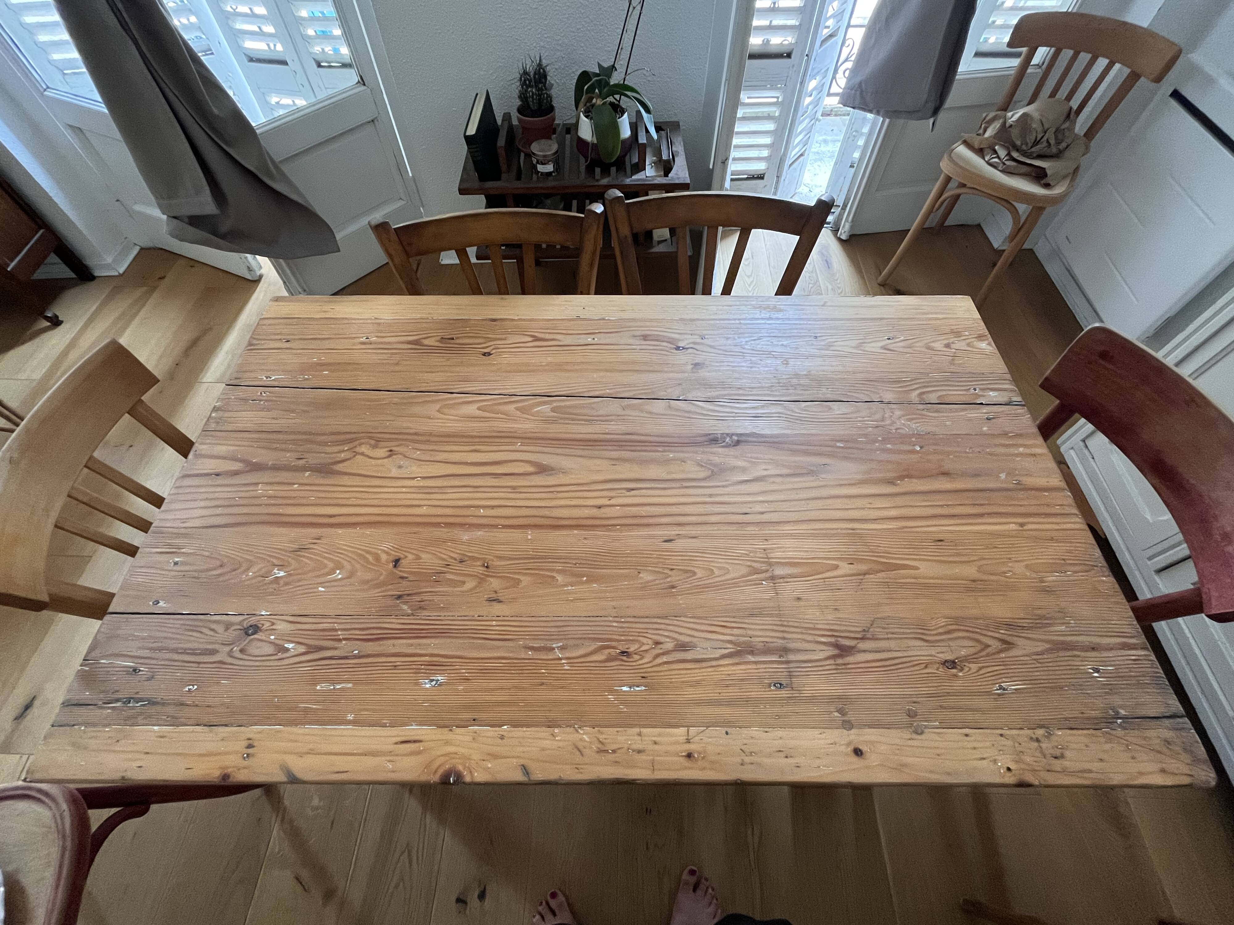 Farmhouse table