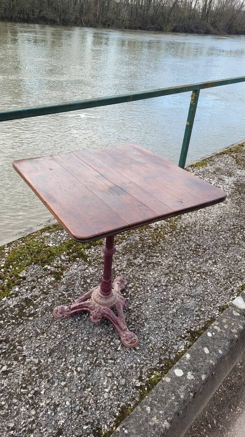 Antique cast iron bistro restaurant pedestal table - 1900s