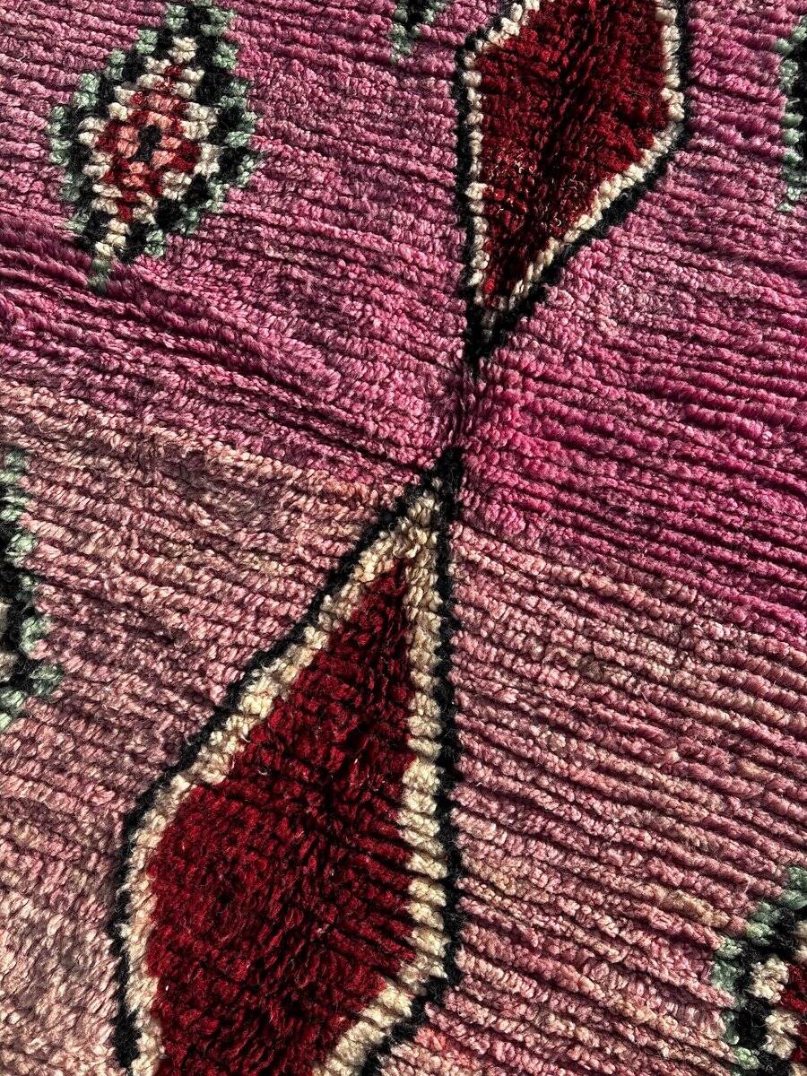 Modern Boujad rug in wool, Moroccan