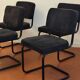 Lot 4 chaises velours noir